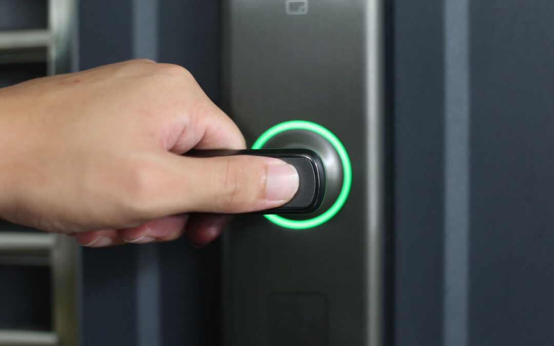 Emergency Commercial Locksmith Services in Houston | 24/7 Response